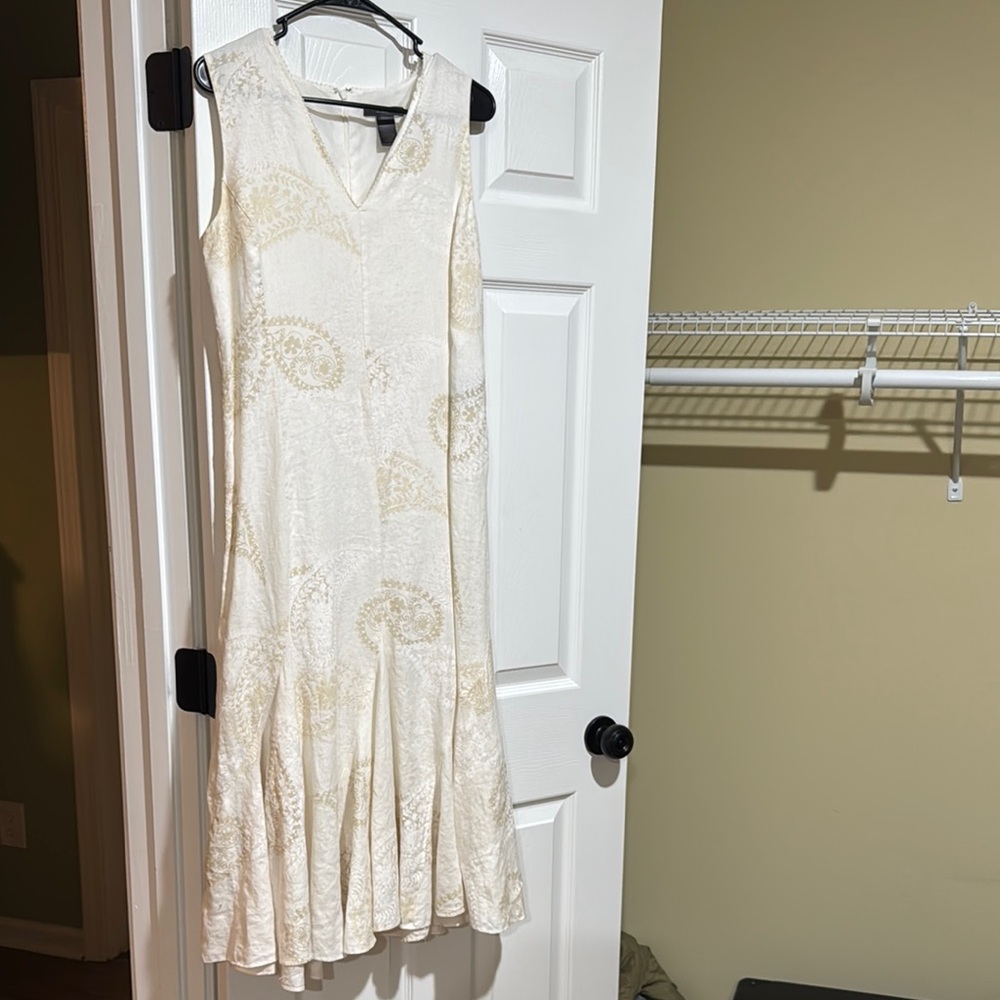 Elegant Cream Sleeveless Dress